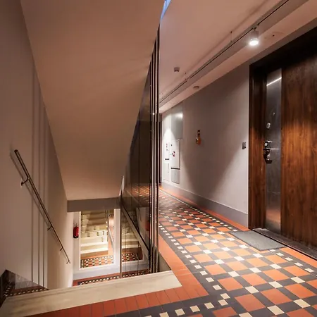 Of The Kings-copper Nest Apartment *