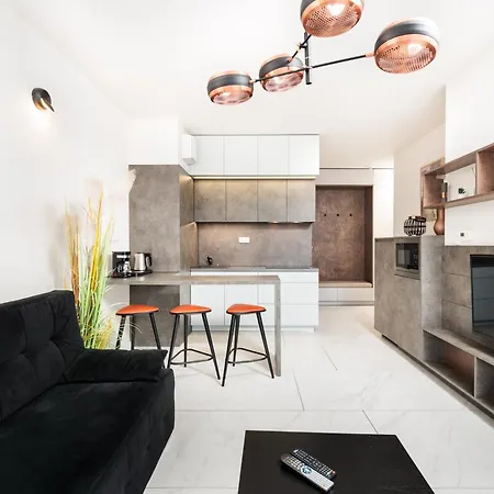 Of The Kings-copper Nest