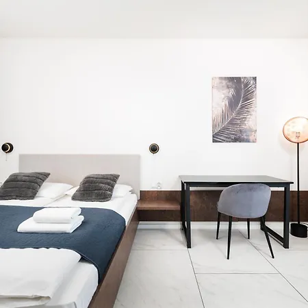 Appartement Of The Kings-copper Nest Krakau